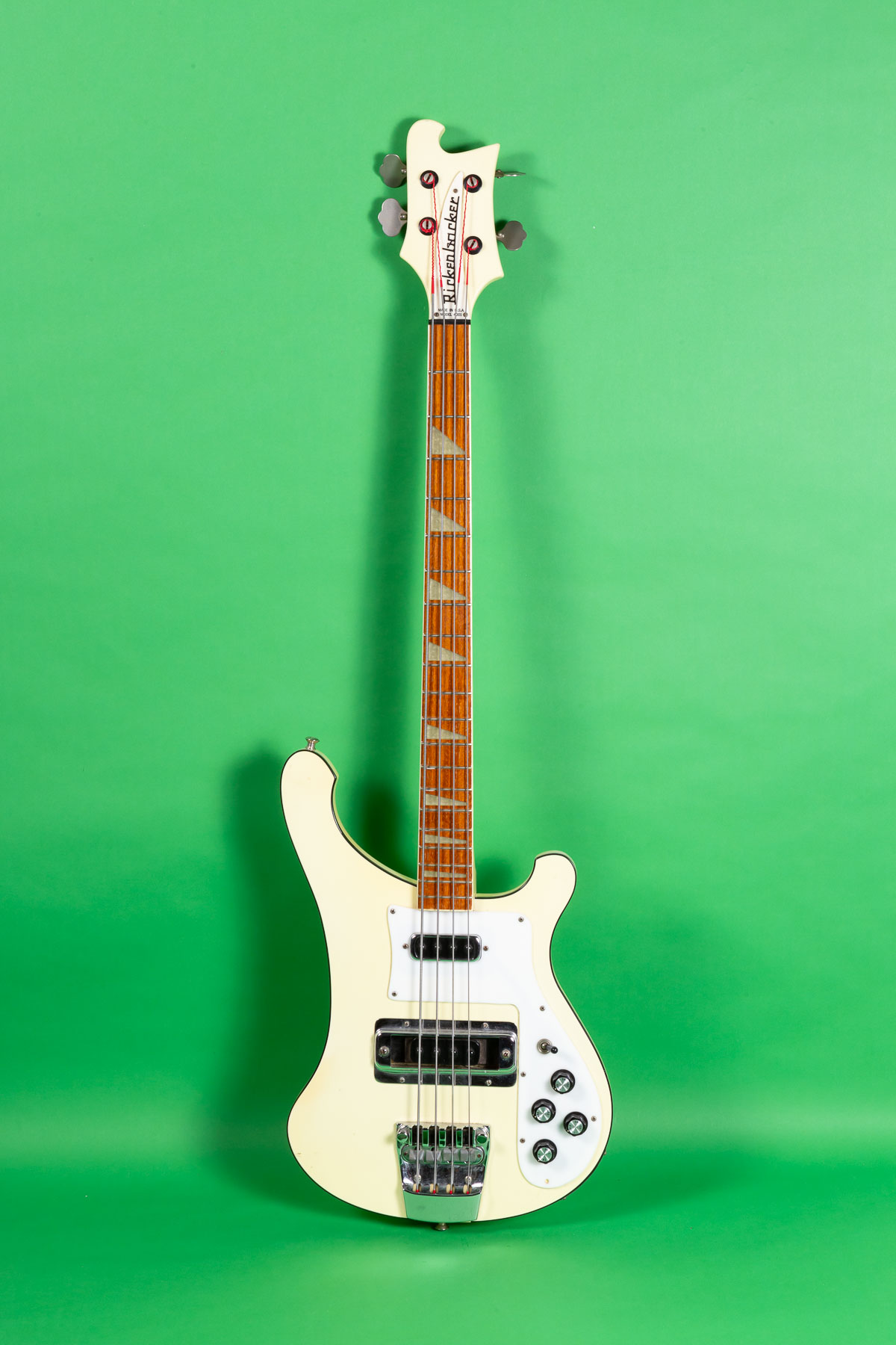 Rickenbacker 4001 Bass 1978 White Bass For Sale Jay Rosen Music