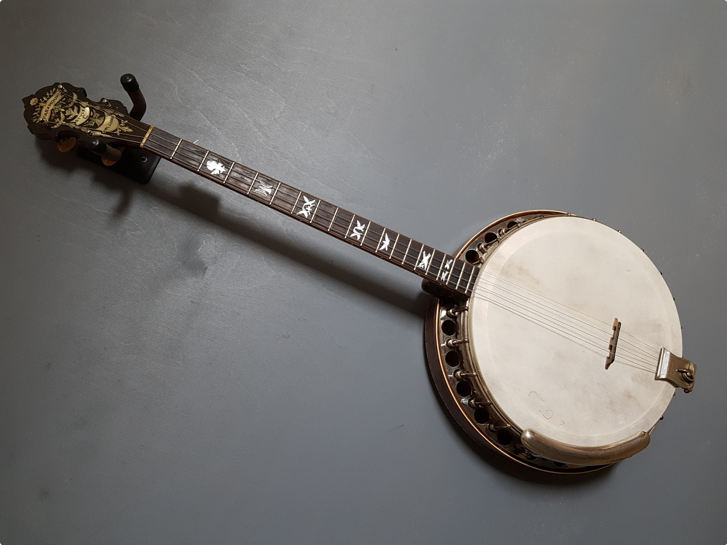 Paramount 4 String Style C Banjo 1930's Stringed Instrument For