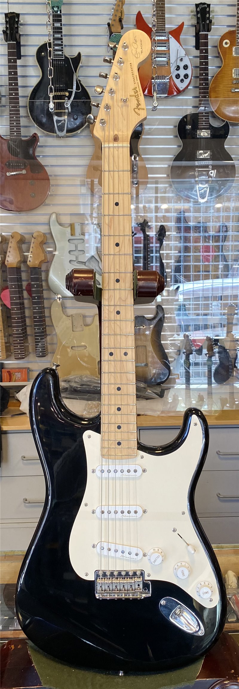 Fender Stratocaster Blackie Guitar For Sale No1