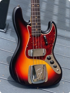 Fender Jazz Bass  1962 Sunburst Finish
