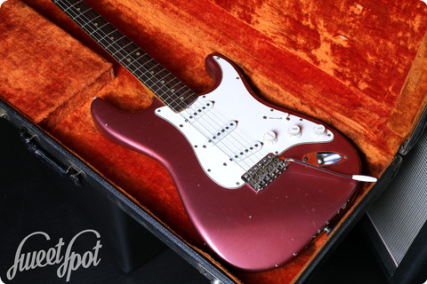 Fender Stratocaster 1965 Burgundy Mist Resin