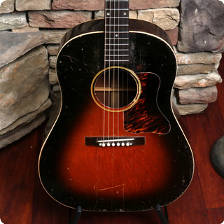 Gibson J 35 1937 Sunburst