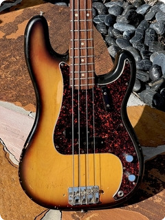 Fender Precision Bass  1969 Sunburst Finish
