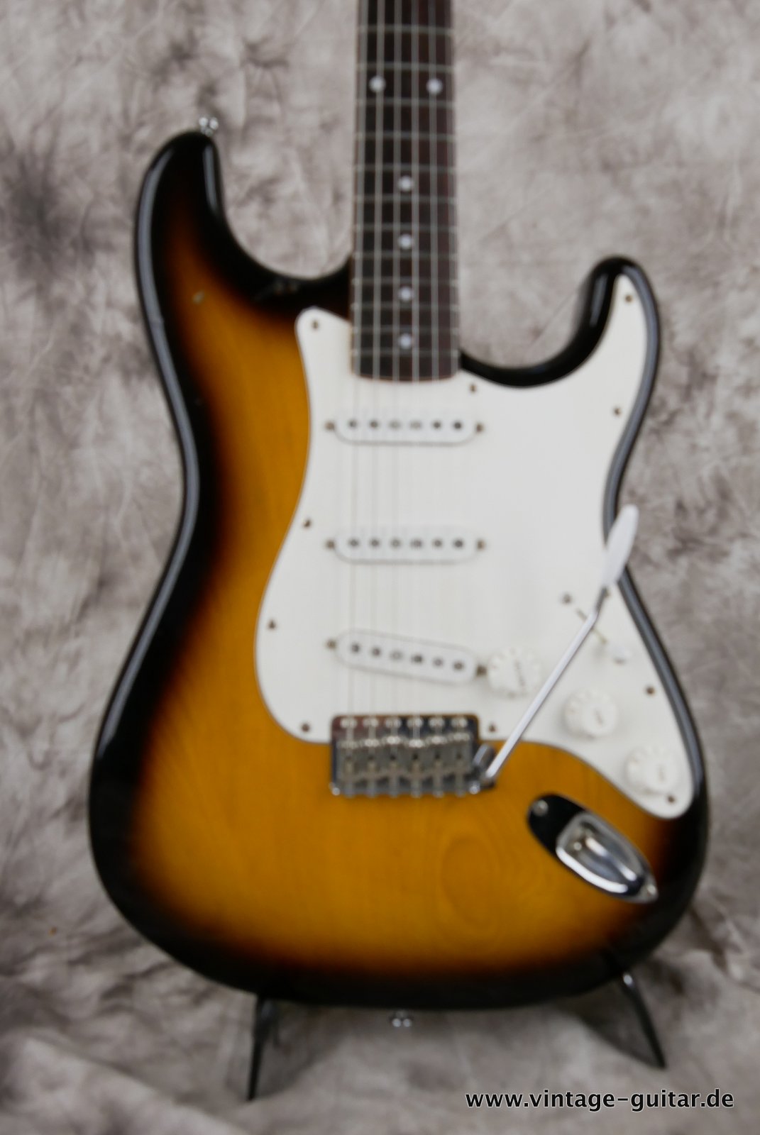 Tokai Springy Sound ST 60 Strat Copy 1980's Two Tone