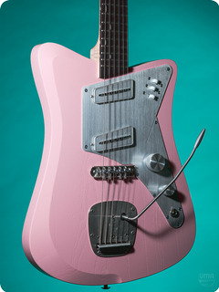 Uma Guitars Jetson 2021