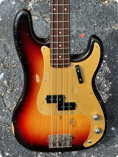 Fender Precision Bass  1959 Sunburst Finish
