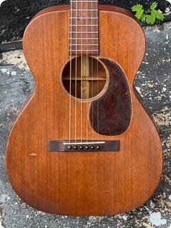 C. F. Martin & Co 0 17 1934 Natural Mahogany Finish 