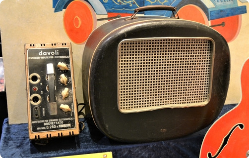 Davoli Unknown 1958 Black