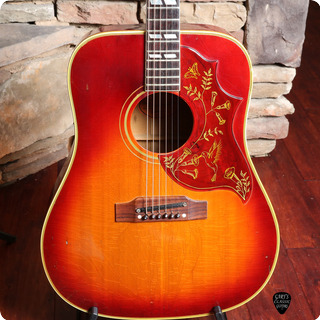 Gibson Hummingbird  1963 Cherry Sunburst