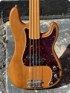 Fender Precision Bass Fretless  1973 Natural Finish