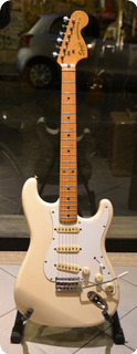 Squier 70s Stratocaster 1983 White
