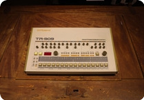 Roland TR 909 1983 White
