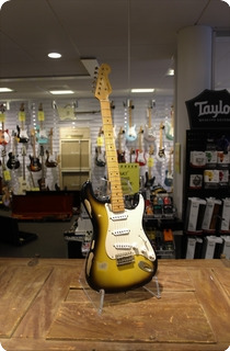 Fender Stratocaster 2004 Sunburst