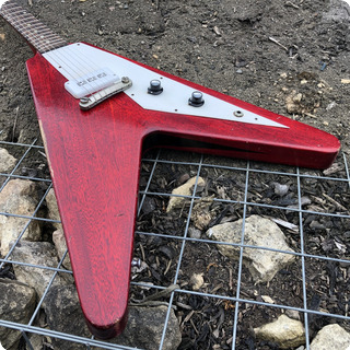 Dwight Voke Model (flying V) 2022 Cherry Red