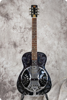 Dobro 33 D 1976 Chrome With Swirl Motives