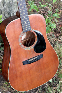 Vega (by C.f Martin) V 244 1975 Mahogany