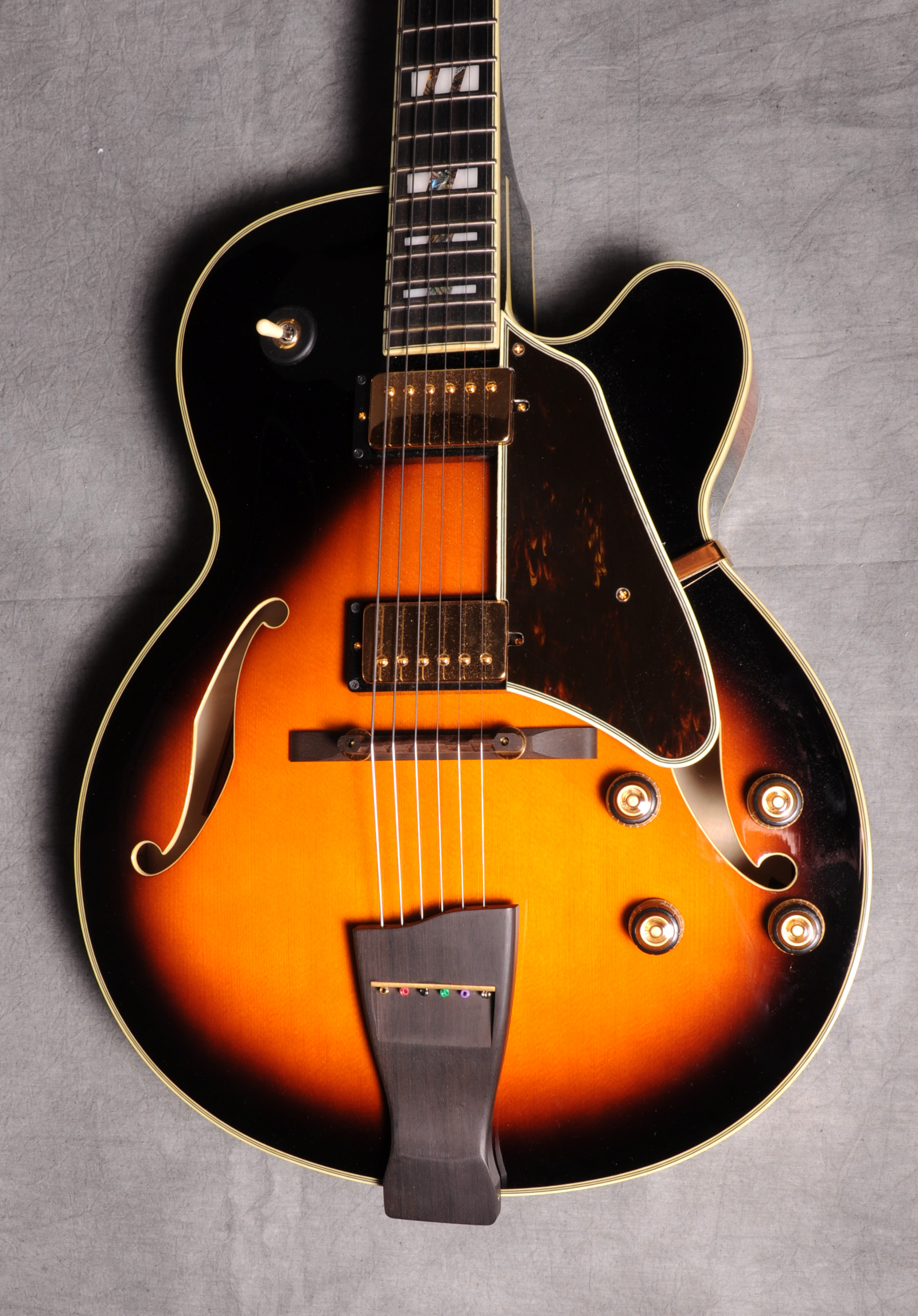 【新品】 Ibanez Prestige AF 2000 BS Japan 2021 Brown Sunburst Guitar ベース