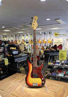 Fender Precision Bass 1969 Sunburst