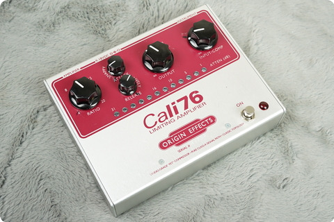 Origin Effects Cali76 Tx Limiter Amplifier Maroon
