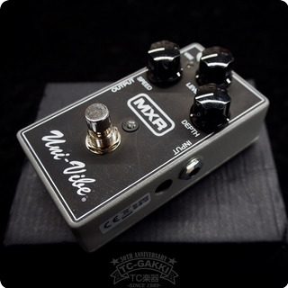 Mxr M 68 Uni Vibe 2010