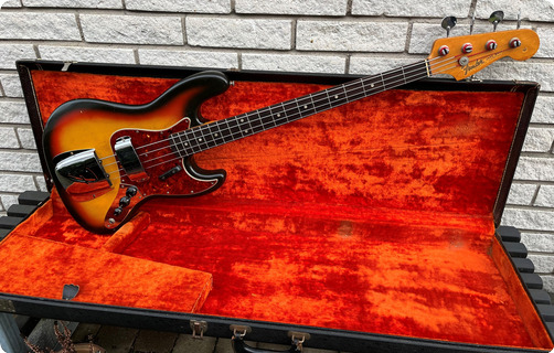 Fender Jazz Bass 1965 3 Tone Sunburst