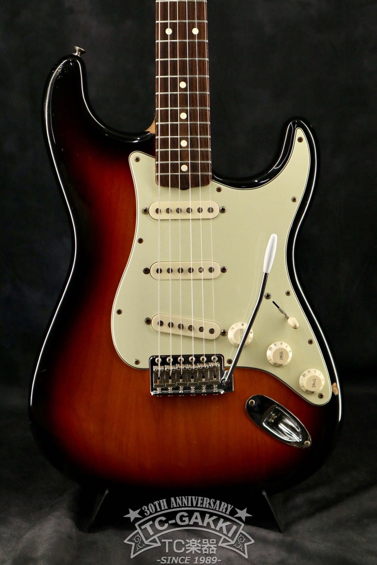 メーカー再生品】 Fender 98年製 Mexico '60s Series Classic エレキ