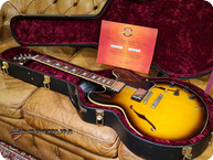 Gibson-ES-335 Custom Shop-2010-Sunburst