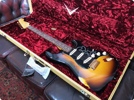 Fender Custom Shop Srv Signature Relic Cc 2019 2019 Sunburst Relic