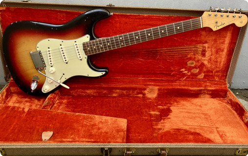 Fender Stratocaster 1963 3 Tone Sunburst