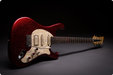 Bassart Guitars Barracuda Highgloss Sparkle Burgundy Polyurethan