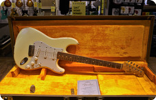 Fender-Stratocaster-1997-Olympic White