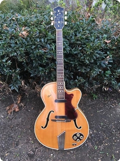 Hofner President  1956    Blonde    Rare Round Panel 1956 Blonde